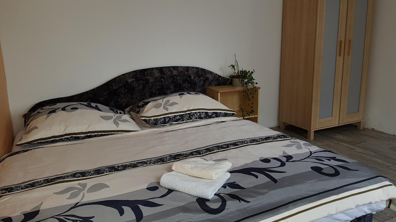 Apartman Marcela Libouchec Bagian luar foto